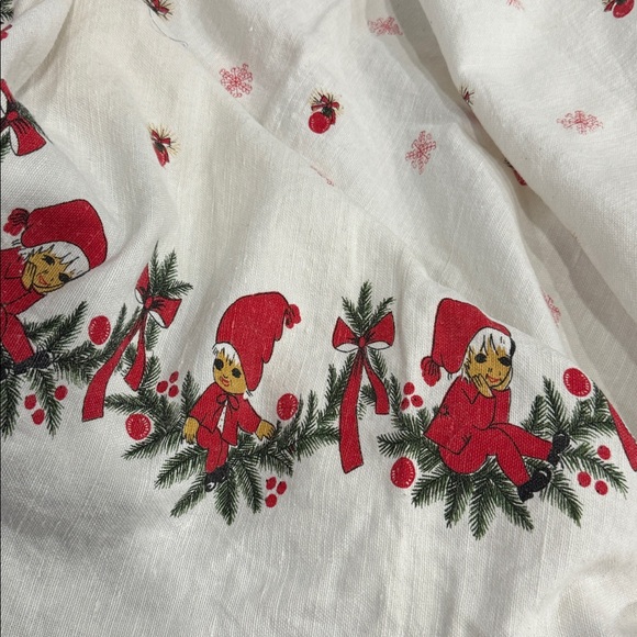 Vintage Xmas Table Cloth - As Is - Picture 1 of 1